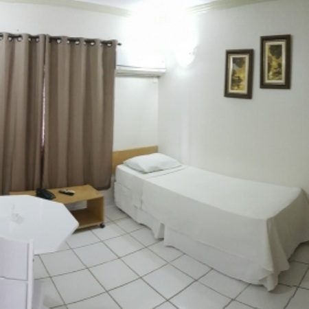 Quarto standard - Hotel Brotas